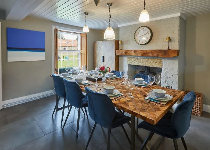 بيت للعطل Host & - Arncliffe View