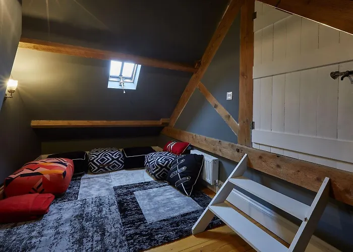 Host & - Arncliffe View *